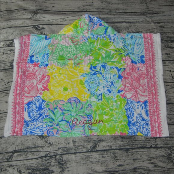 NWOT Lilly Pulitzer PBK Hooded Baby Towel*Reagan*